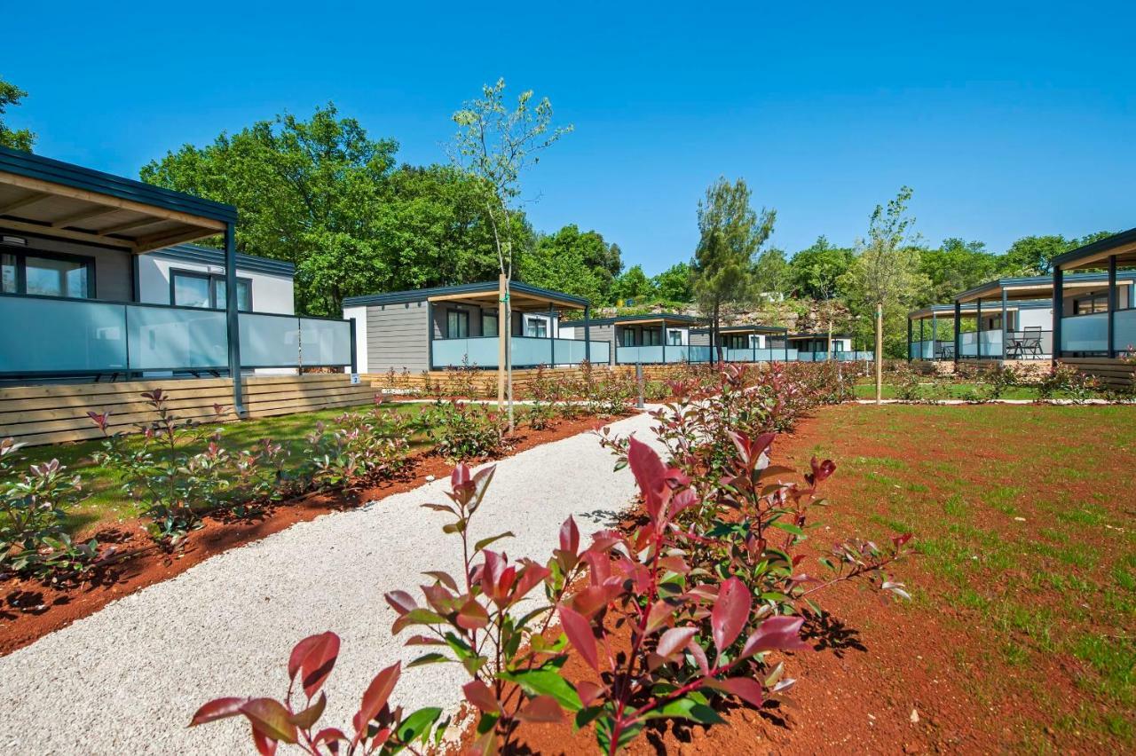 Eurocamp Mobile Homes At Fkk Nudist Campsite Solaris Tar-Vabriga Εξωτερικό φωτογραφία